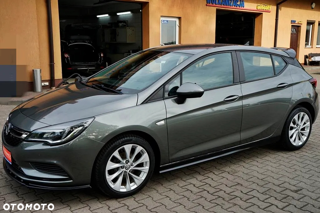 Opel Astra - 3