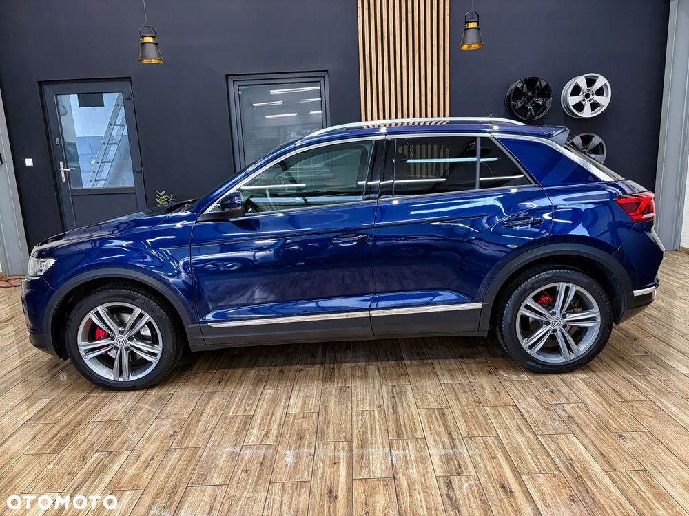 Volkswagen T-Roc - 11
