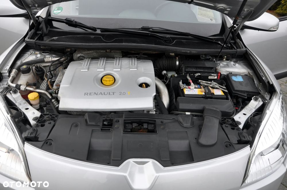 Renault Megane TCe 180 Coupe Dynamique - 40