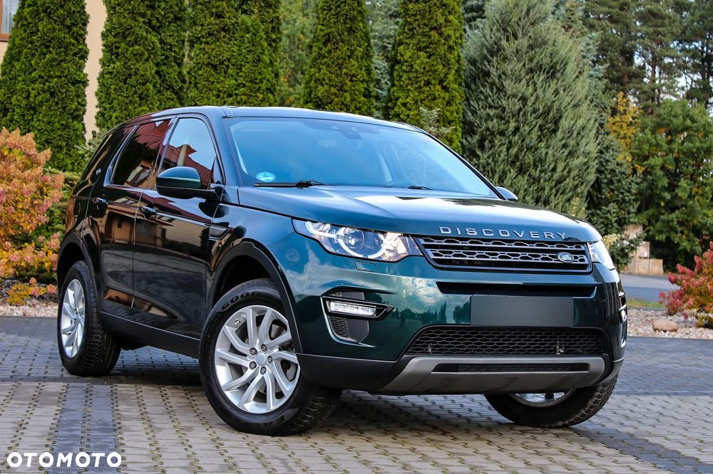 Land Rover Discovery Sport 2.0 D180 R-Dynamic - 11