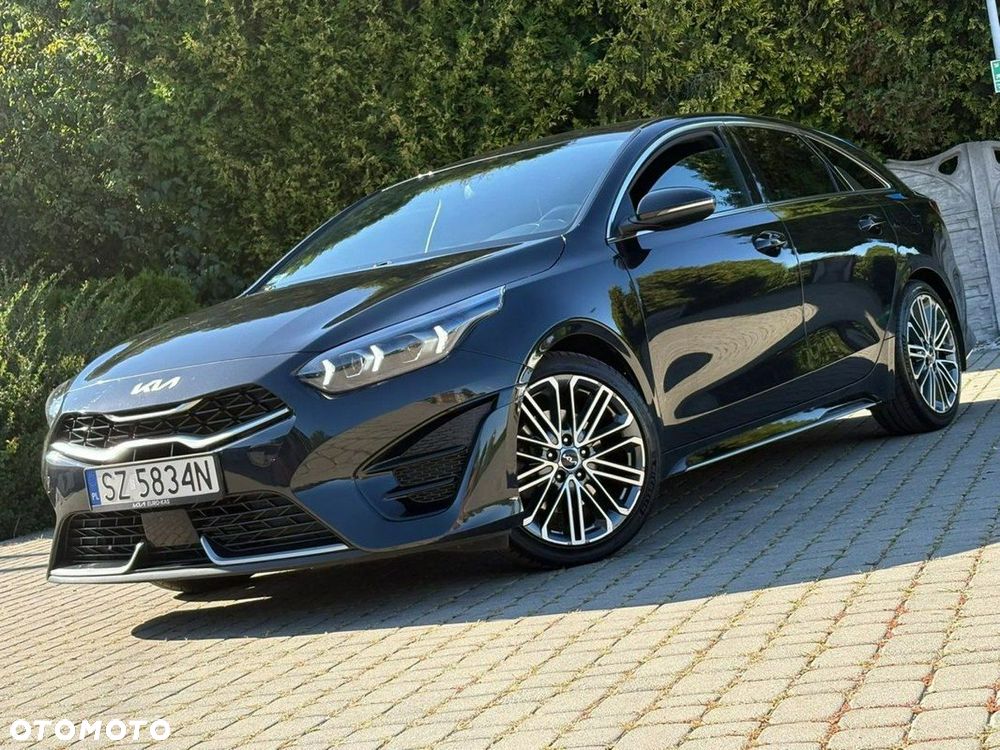 Kia ProCeed - 1