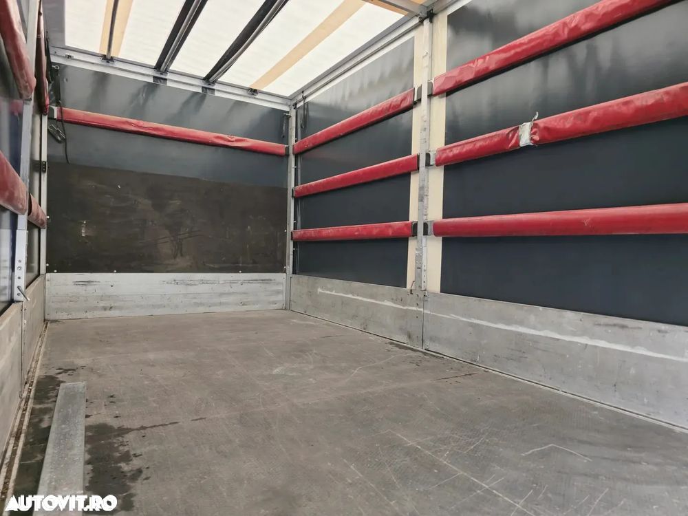 Volkswagen Crafter - 14