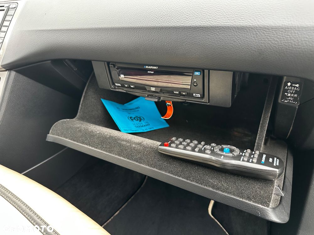 Volkswagen Passat Variant 3.2 V6 FSI 4Mot Highline DSG - 40