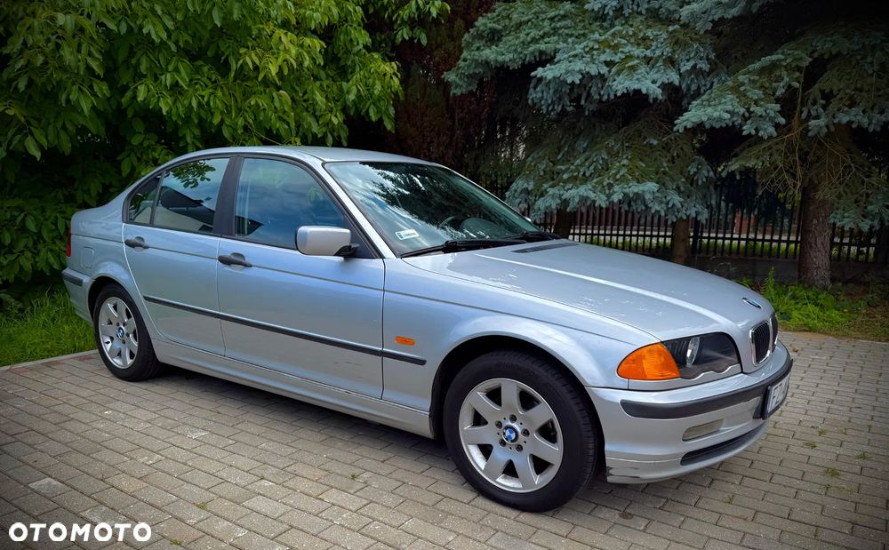 BMW Seria 3 - 41
