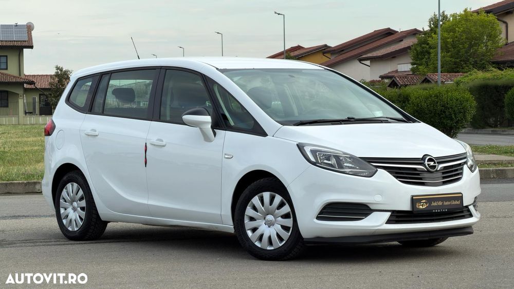 Opel Zafira - 1