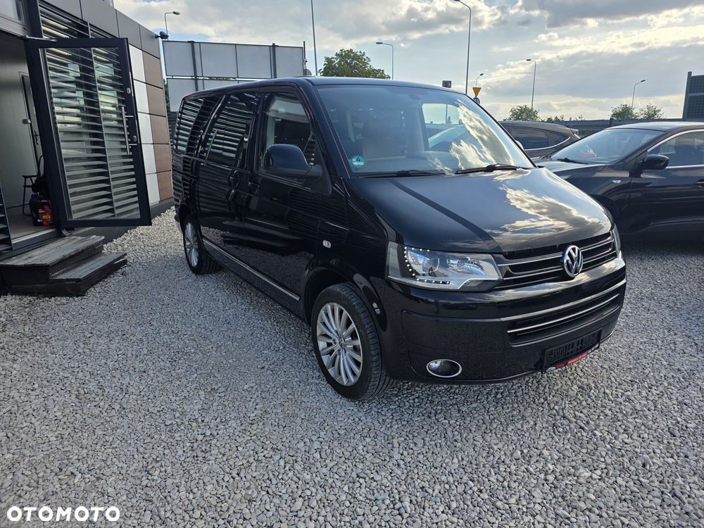 Volkswagen Multivan - 5