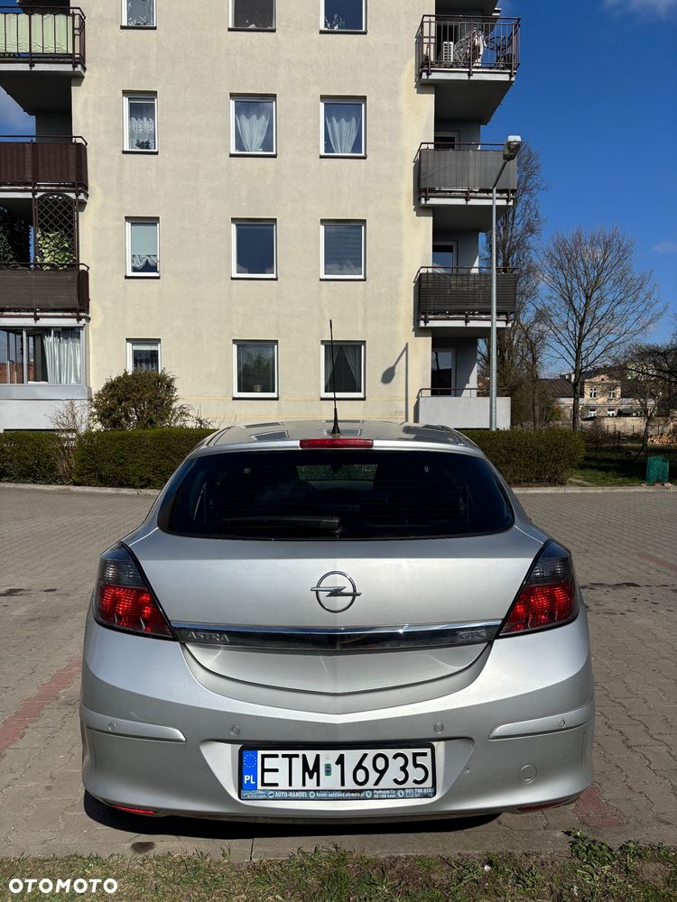 Opel Astra - 4