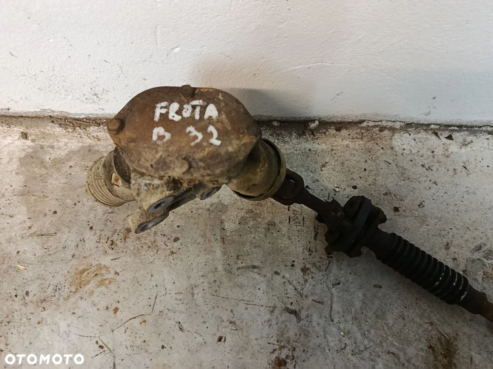 Przekładnia kątowa kierwnicza opel frontera b - 3