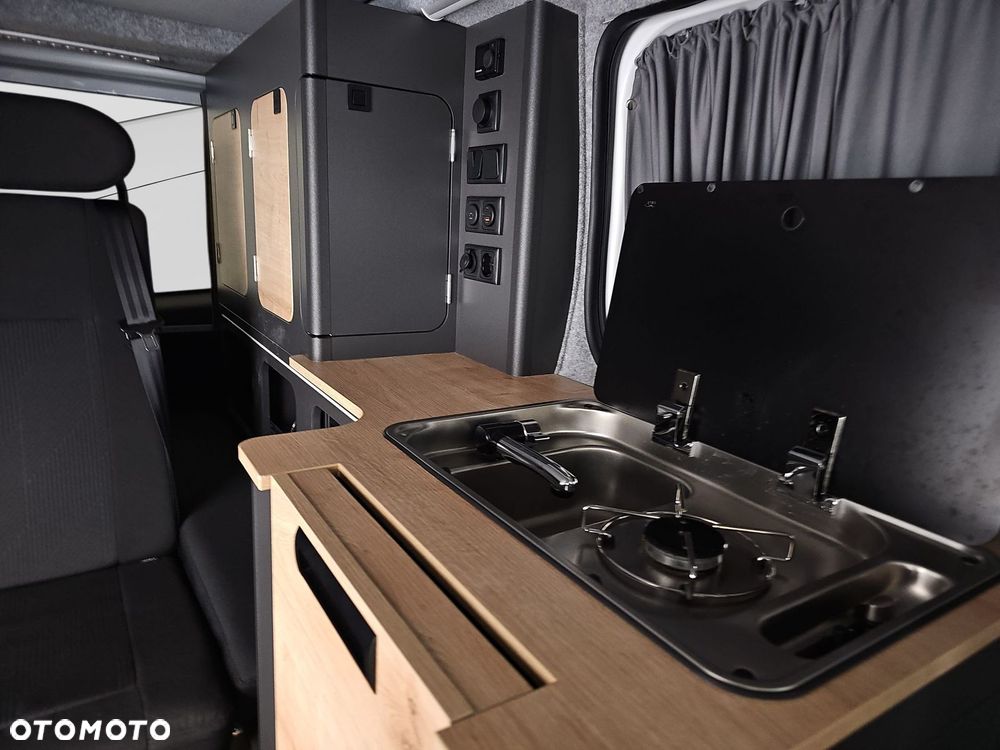 Renault Trafic 2.0 dCi Escapade EDC - 12