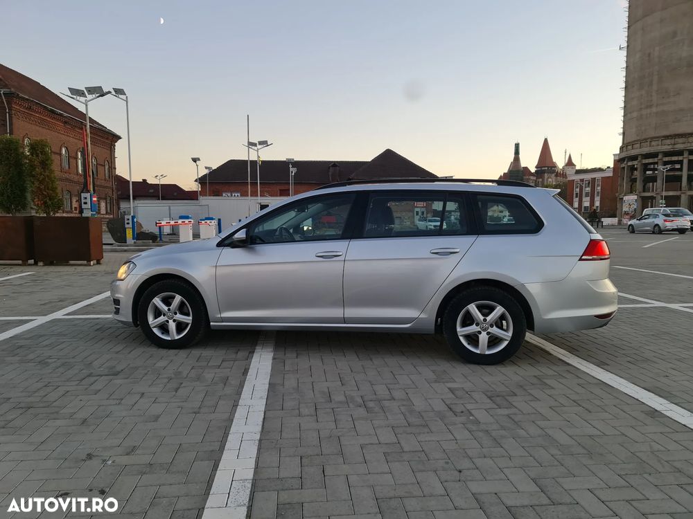 Volkswagen Golf 1.6 TDI BlueMotion Technology Lounge - 15