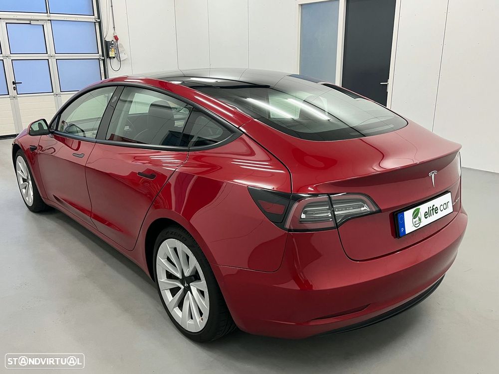 Tesla Model 3 Long-Range Dual Motor AWD - 4