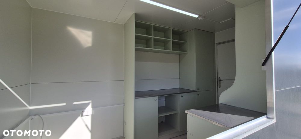 Inny foodtrailer - 9