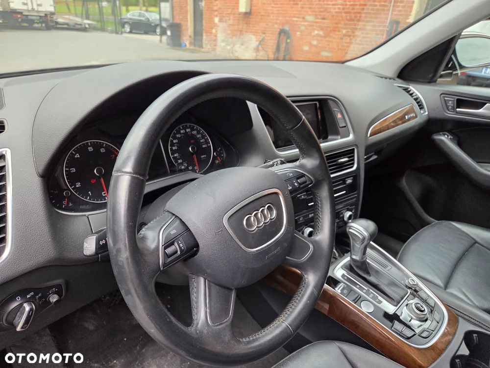 Audi Q5 2.0 TFSI Quattro Tiptronic - 13
