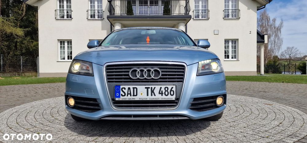 Audi A3 Sportback 2.0 TDI Ambiente - 10