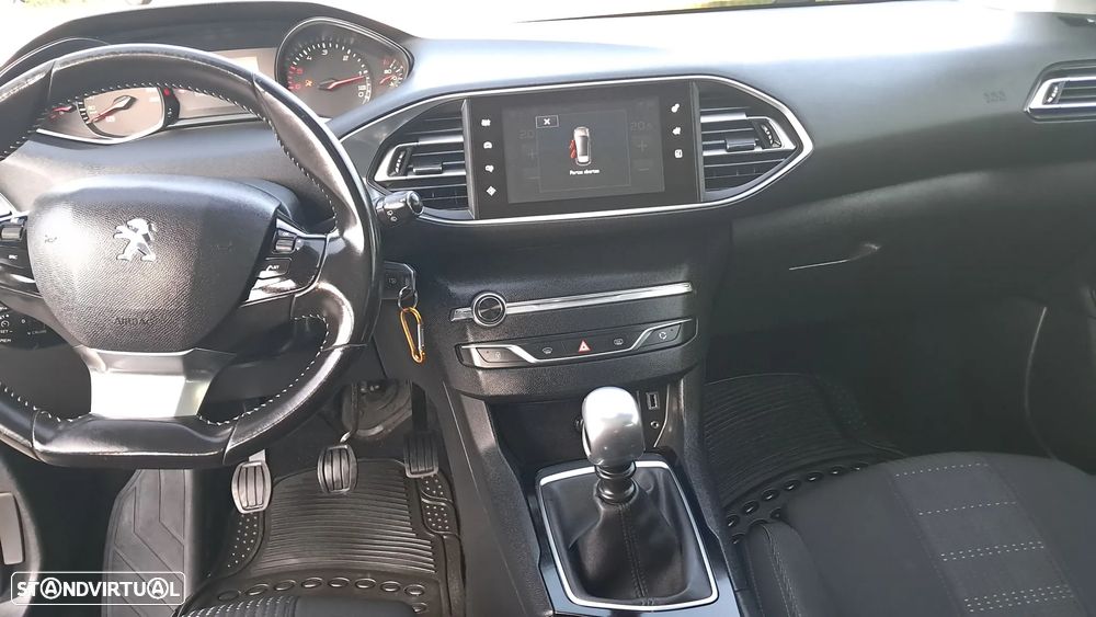 Peugeot 308 1.6 BlueHDi Allure - 15