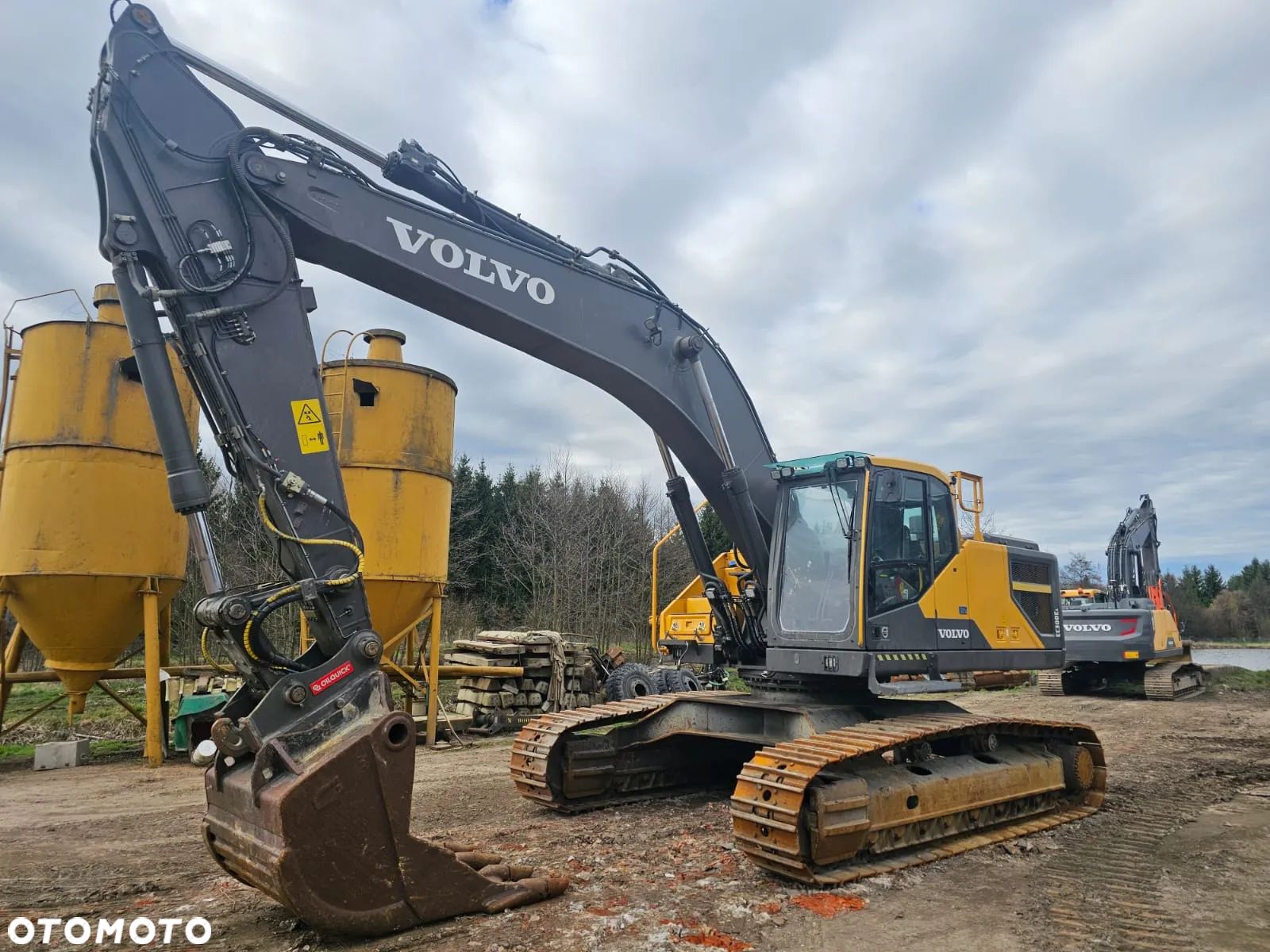 Volvo EC300EL - 1