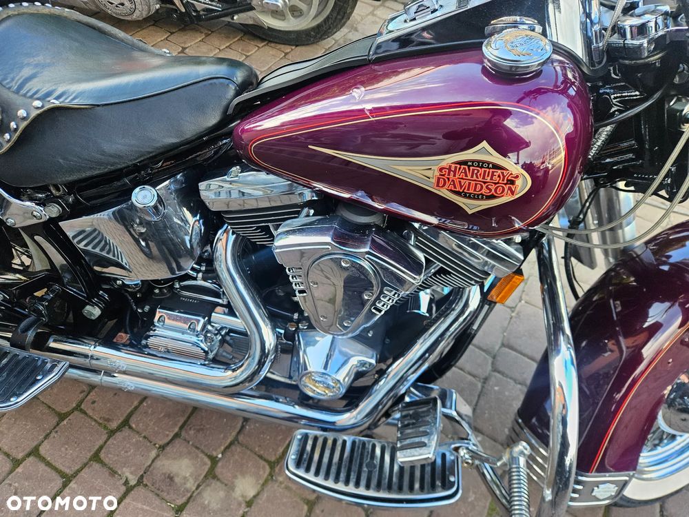 Harley-Davidson Softail Heritage Classic - 22