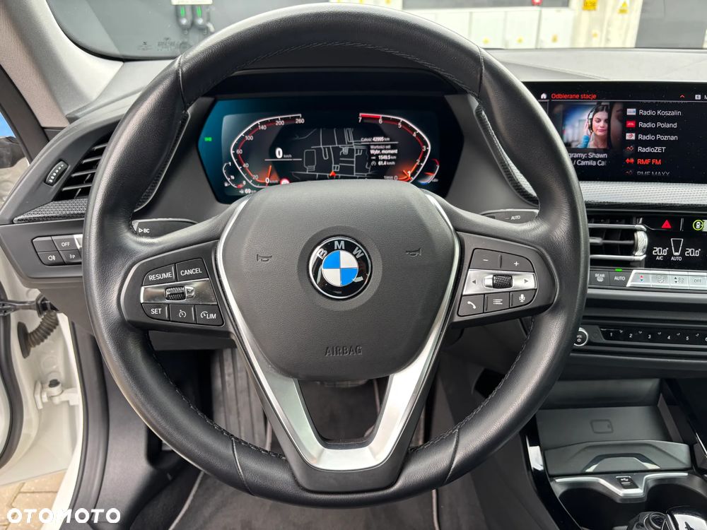 BMW Seria 2 218i - 9