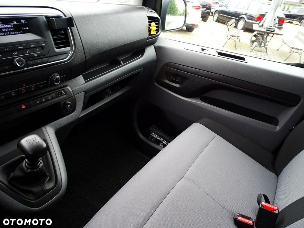 Citroën SpaceTourer M 1.5 BlueHDi 120 Business - 35