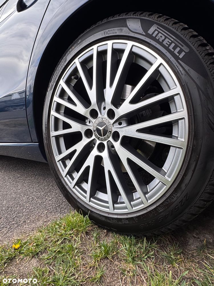 Mercedes-Benz CLA 220 4-Matic 7G-DCT - 8