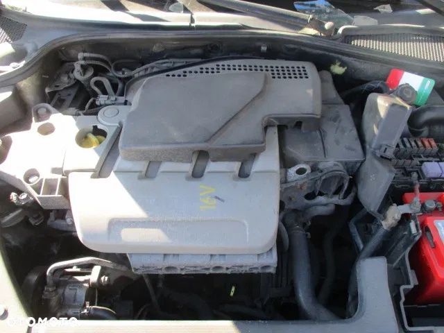 RENAULT LAGUNA II MASKA POKRYWA SILNIKA TEB64 - 5