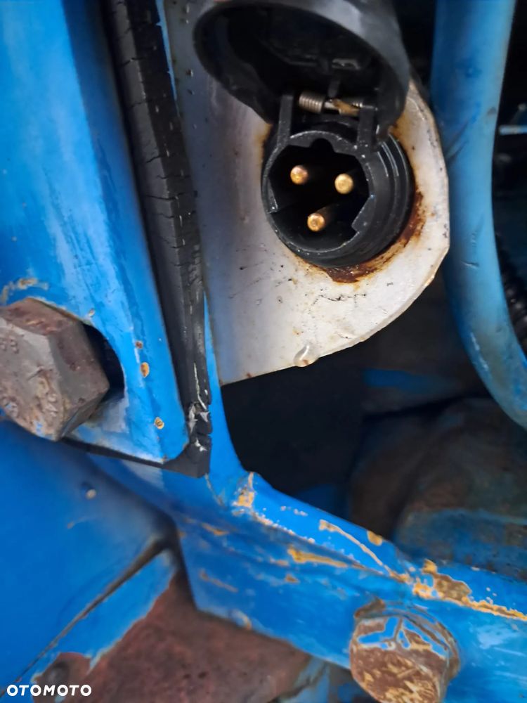 Ford 3000 - 17