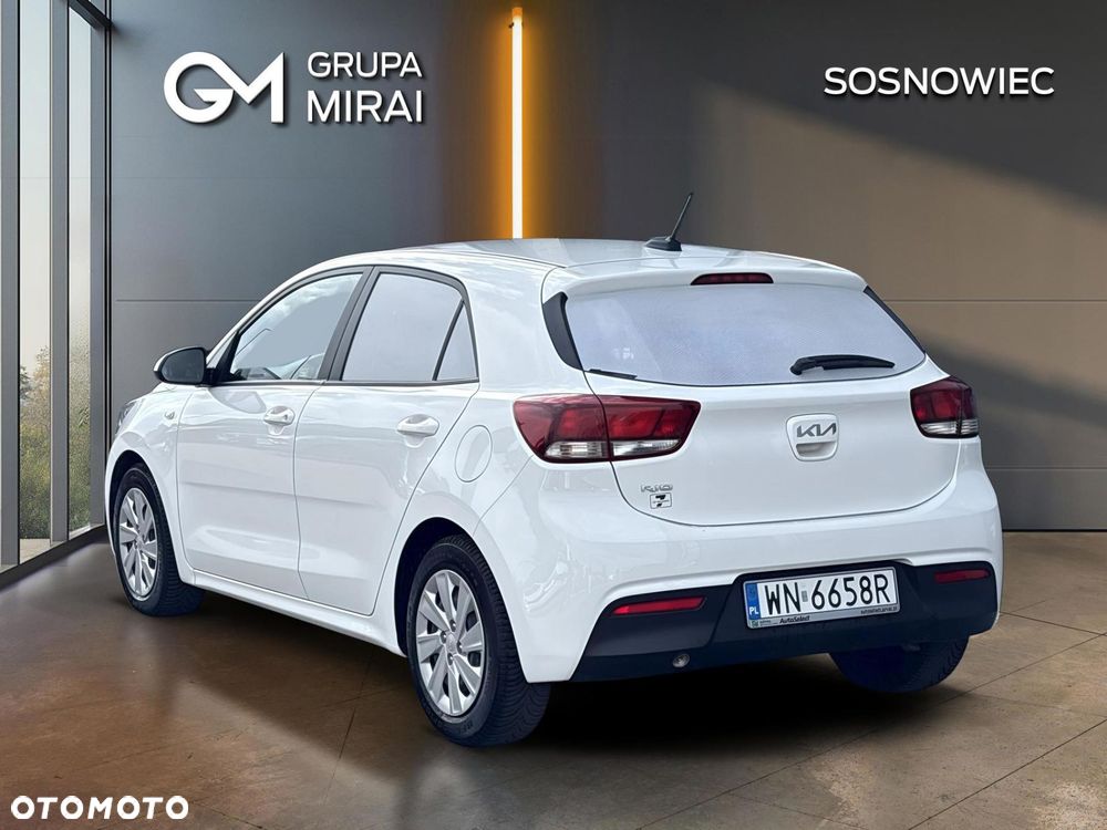 Kia Rio 1.2 M - 3