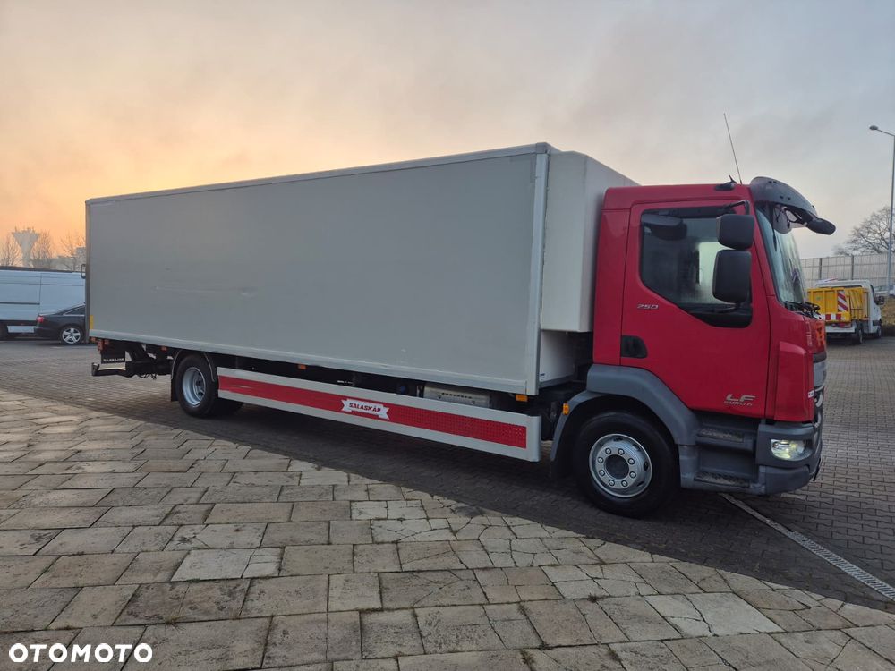 DAF LF250 I / CHŁODNIA / HULSTEINS / WINDA 1500KG / EURO 6  / NISKI PRZEBIEG / BEZWYPADKOWY / MODEL 2017 / EURO 6 / 20 EUROPALET - 6