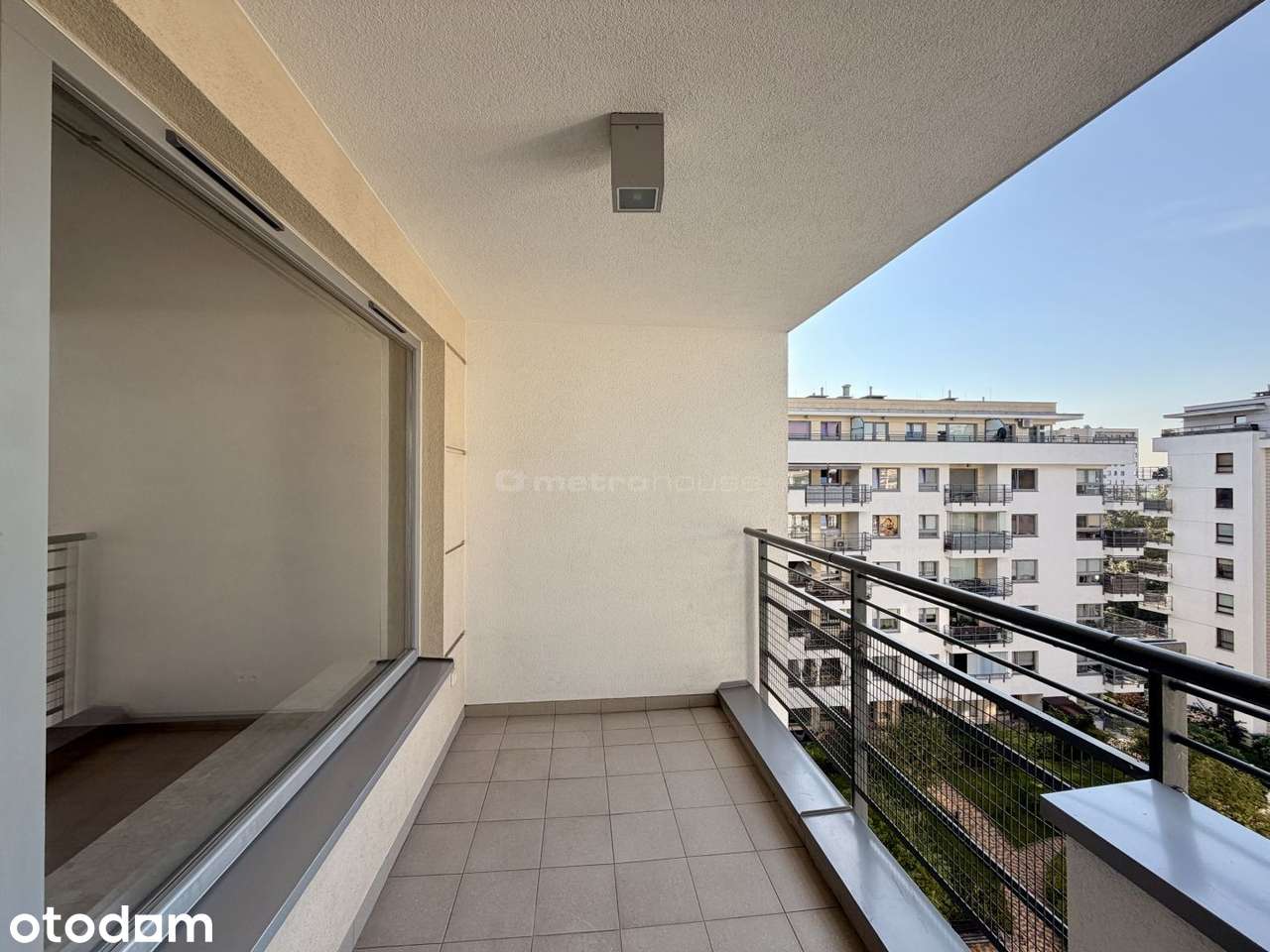 3-pokojowe mieszkanie  83 m², 2 balkony, garaż