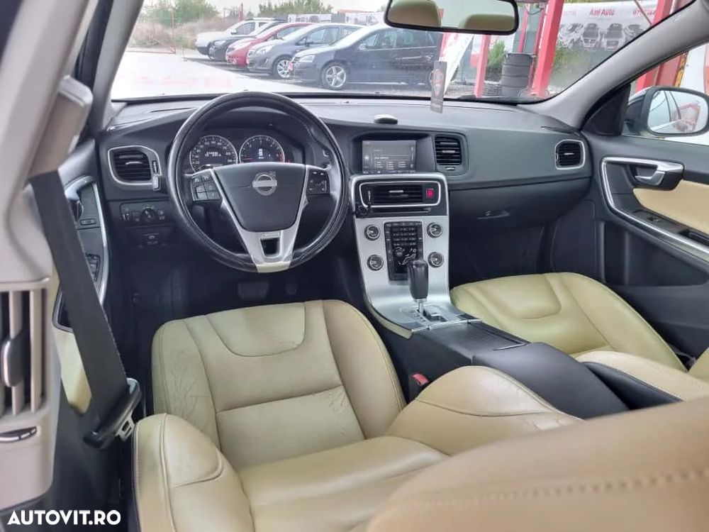 Volvo S60 - 16