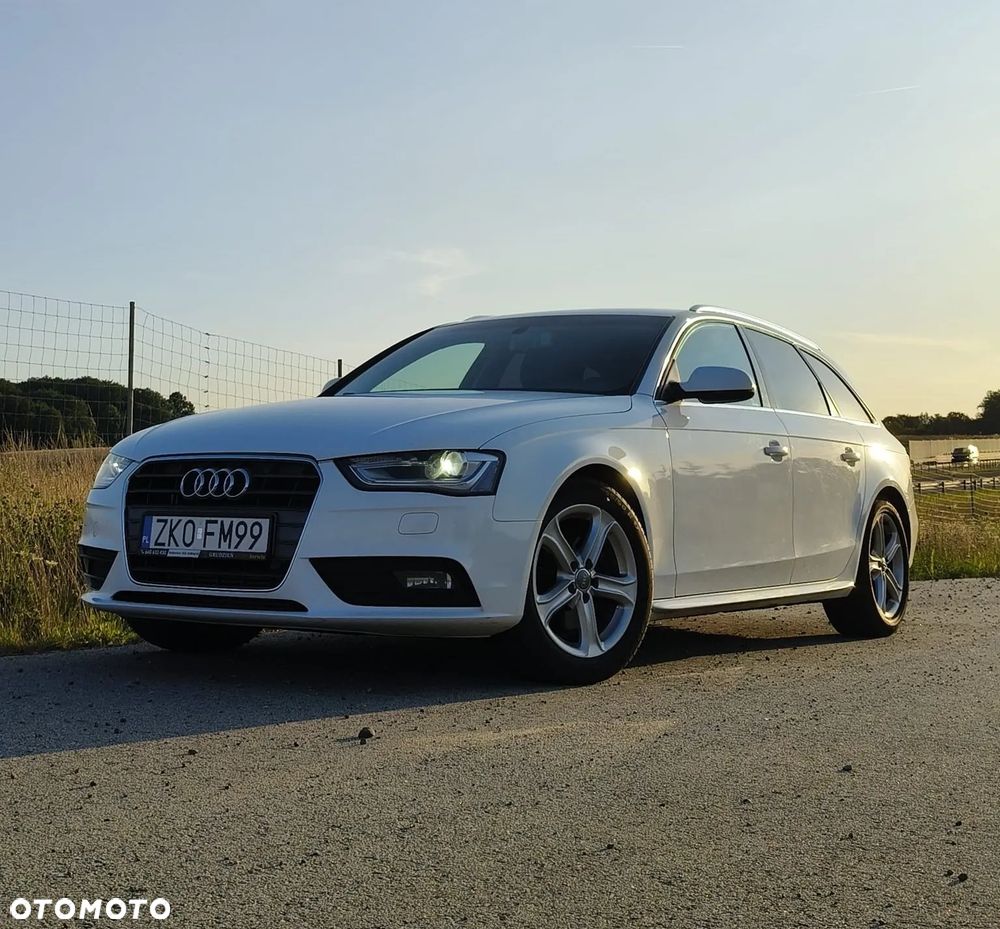 Audi A4 Avant 2.0 TDI Quattro Line - 1