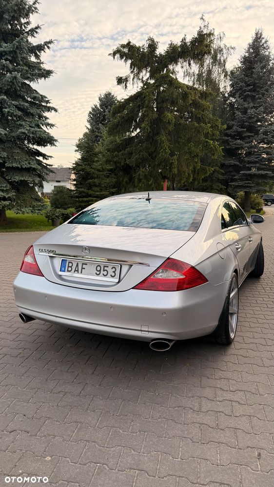 Mercedes-Benz CLS 500 - 22