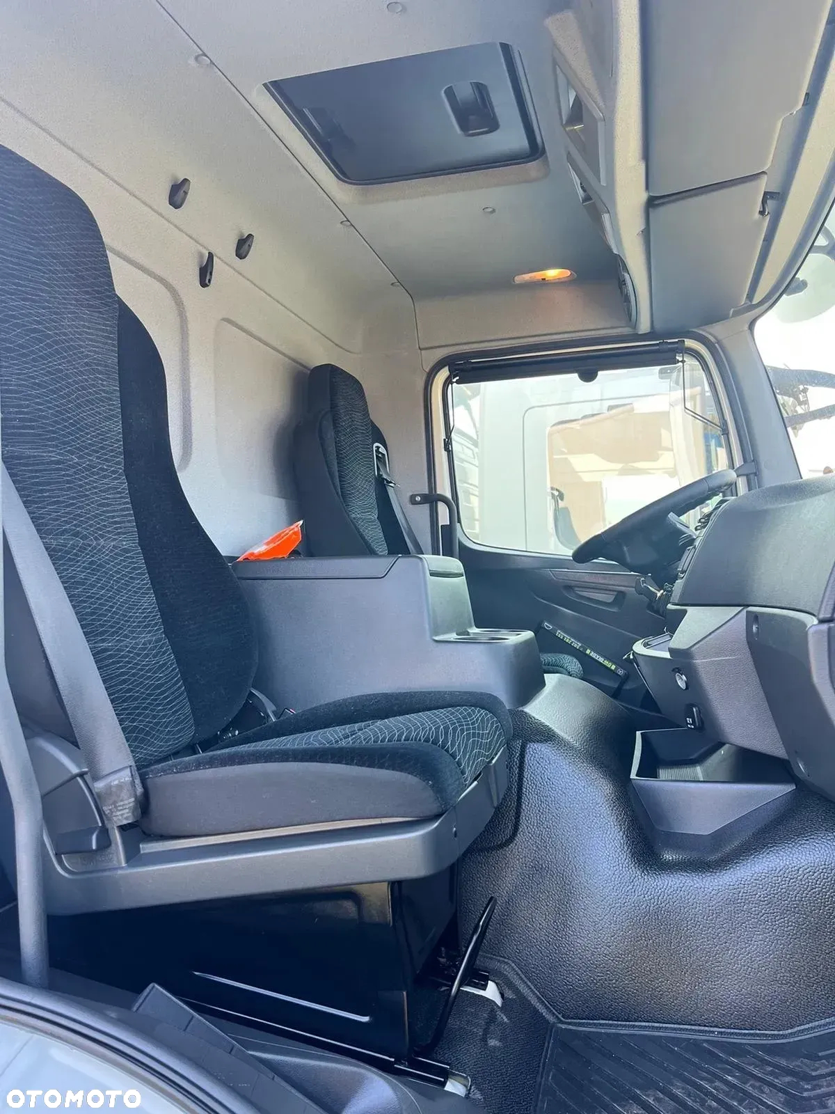 Mercedes-Benz ATEGO 1224L KONTENER 7.20 m | 18 PALET | WINDA | - 15