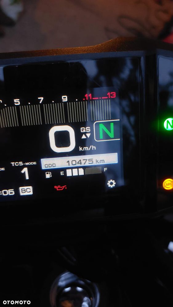 Yamaha MT - 8