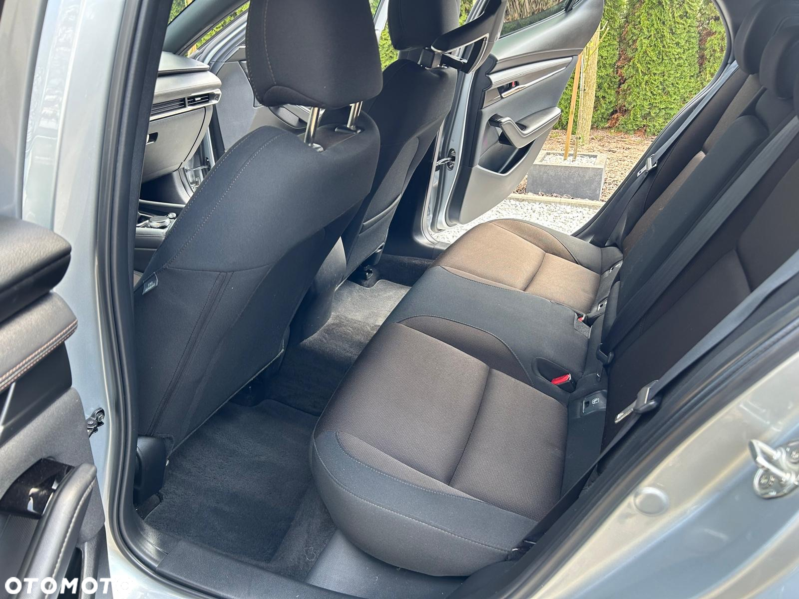 Mazda 3 e-SKYACTIV-G 2.0 M HYBRID 150 HOMURA - 23