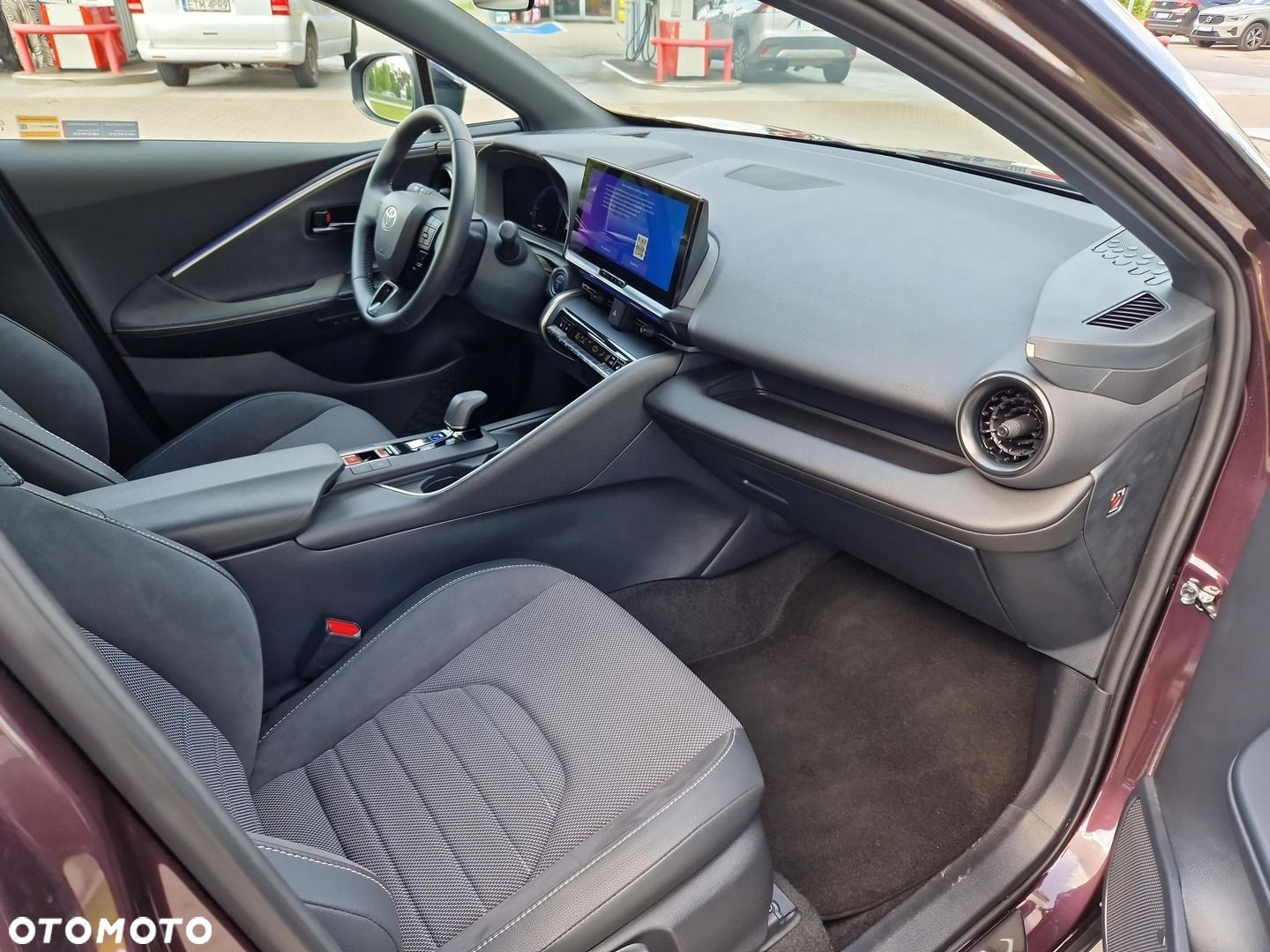 Toyota C-HR - 15