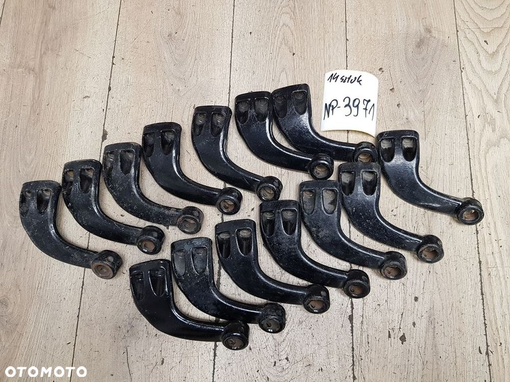 Set prawy mocowanie podnóżka Harley Davidson Sportster 883 1200  42971-04 - 1