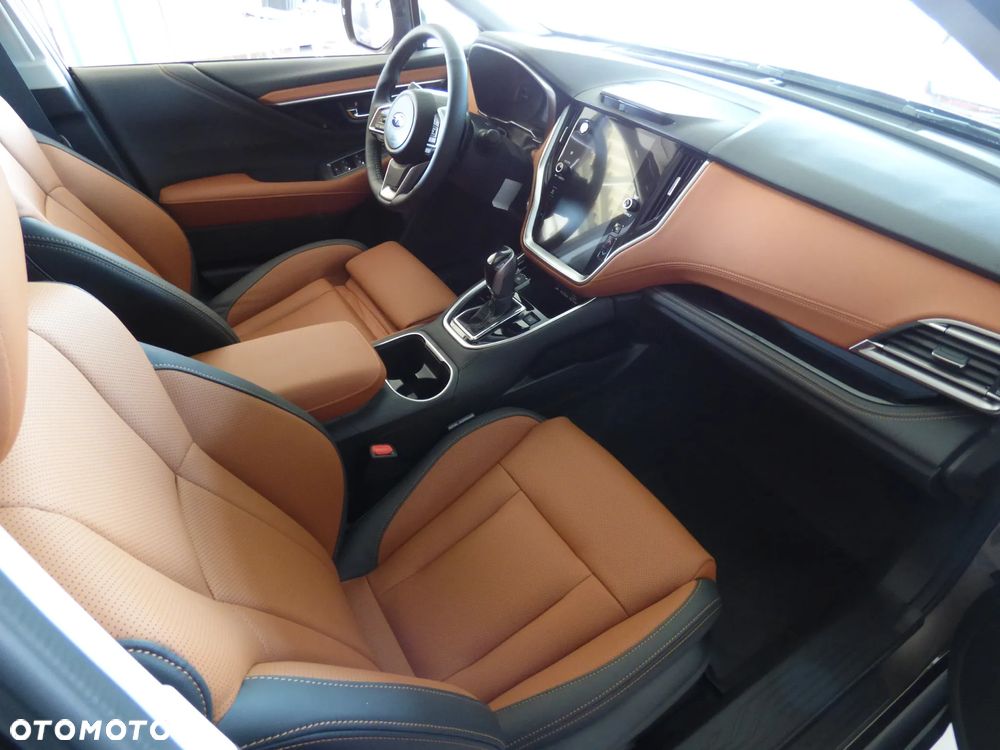 Subaru Outback 2.5i Business Edition (EyeSight) Lineartronic - 13