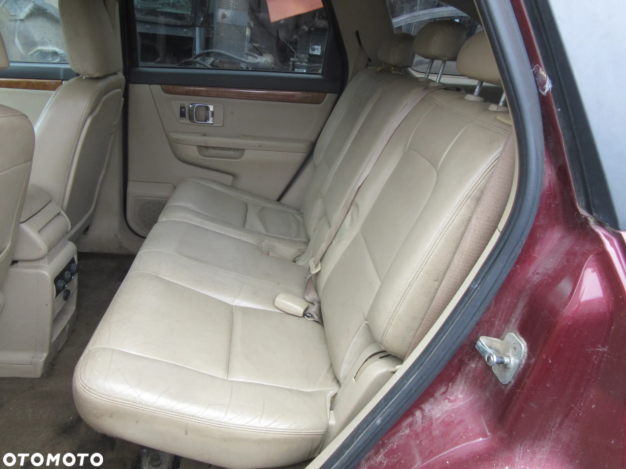 KANAPA FOTELE BOCZKI SKÓRA 7 OSÓB Suzuki XL7 2007 Wszystkie części - 4