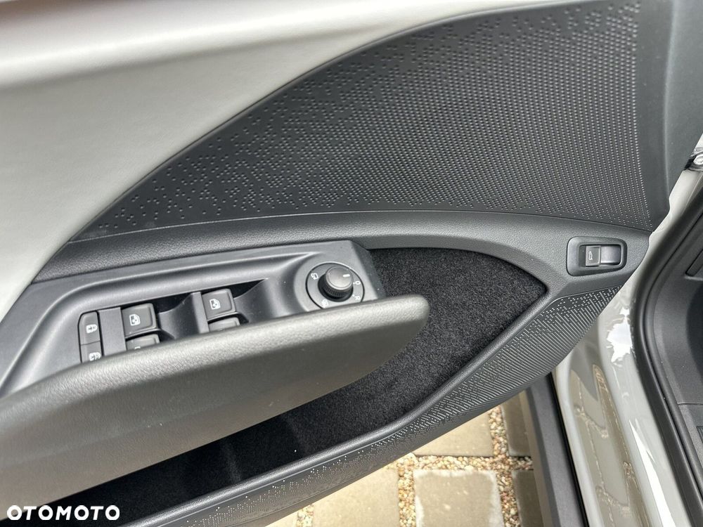 Skoda Elroq 61kWh Selection 60 - 12