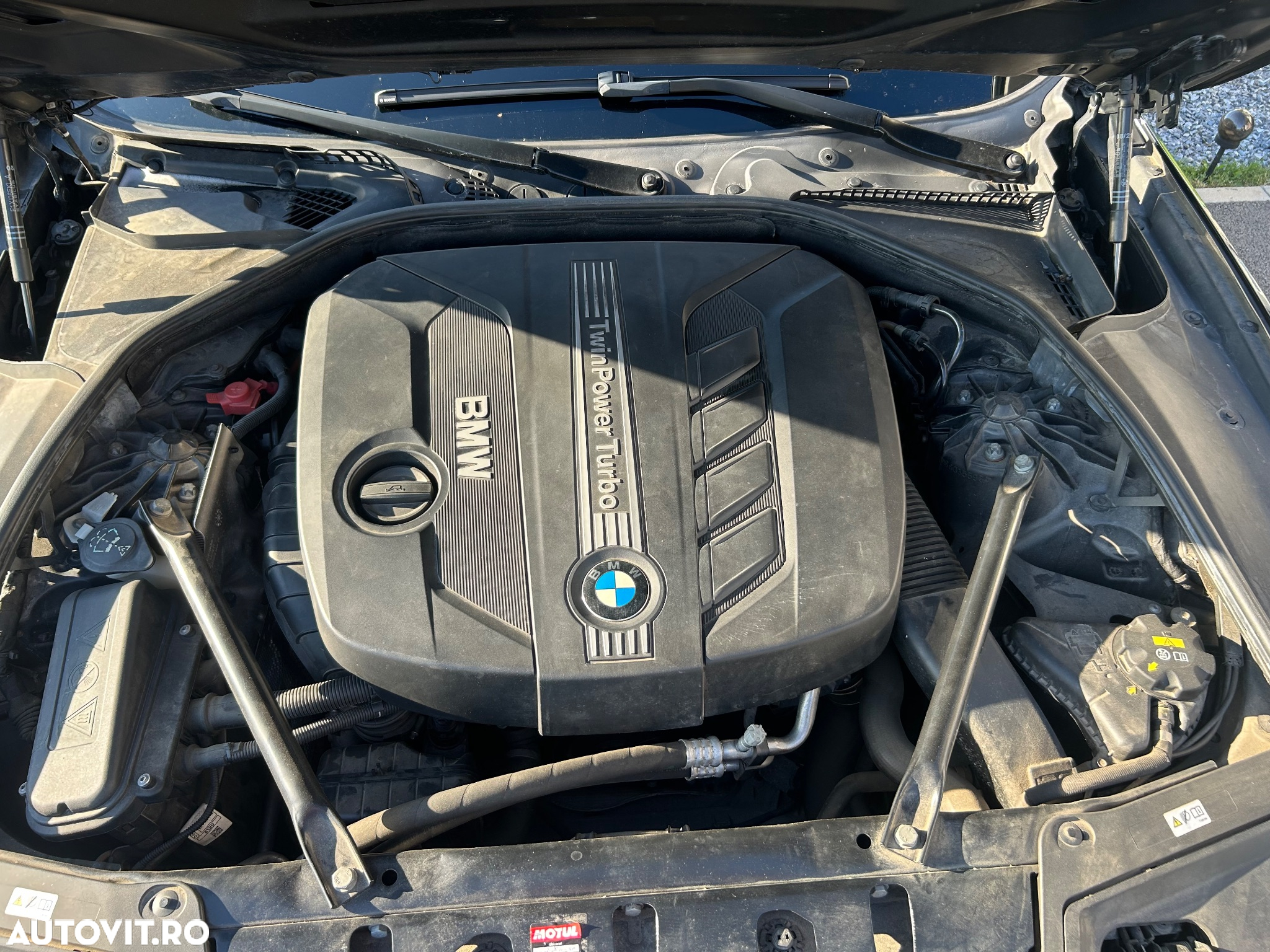 BMW Seria 5 525d xDrive AT - 20