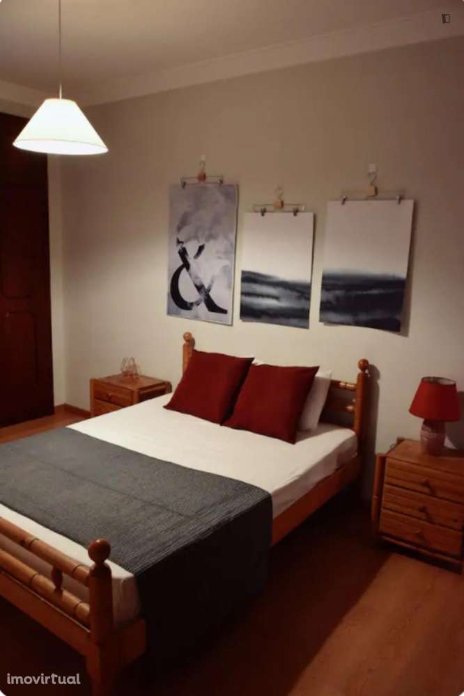 Quarto - localizado em Cidral Coimbra - Grande imagem: 4/10