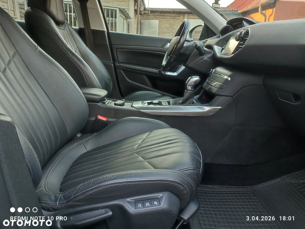 Peugeot 308 BlueHDi 150 Automatik Stop & Start Niveau 2 Business-Line - 27