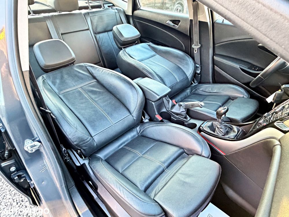 Opel Astra 1.6 D (CDTI DPF ecoFLEX) Start/Stop Excellence - 23