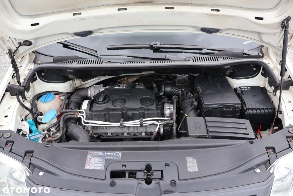 Volkswagen Caddy Life - 12