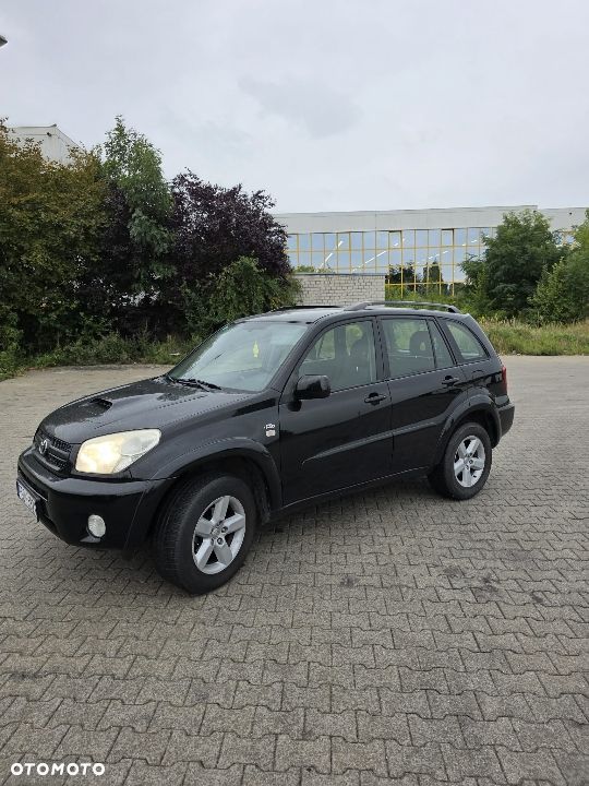 Toyota RAV4 D-4D 4x4 - 2