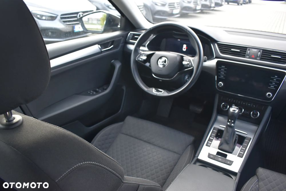 Skoda Superb 2.0 TDI SCR Ambition DSG - 22