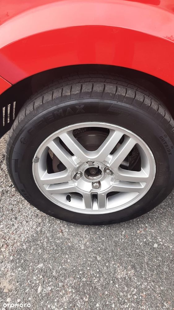 Ford Fusion 1.4 + - 27