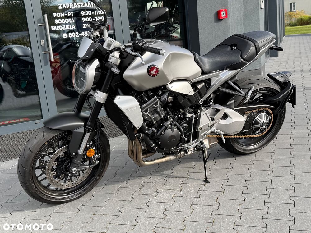 Honda CB - 26