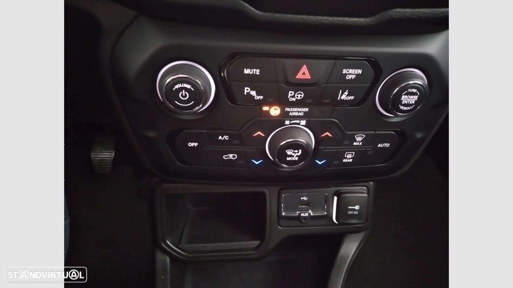 Jeep Renegade 1.0 T Limited - 22